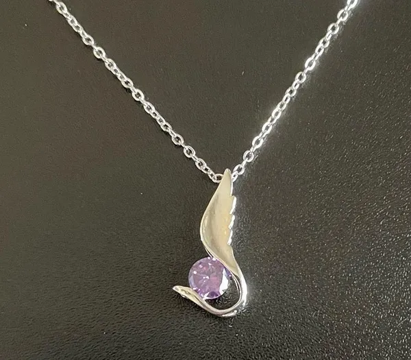 Purple crystal angel wing necklace - Image 4