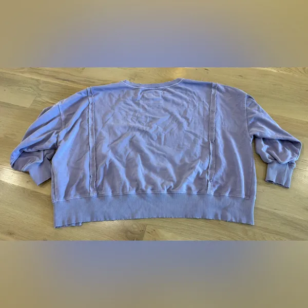 American Eagle soft oversized big hug sweatshirt purple size medium - Image 8