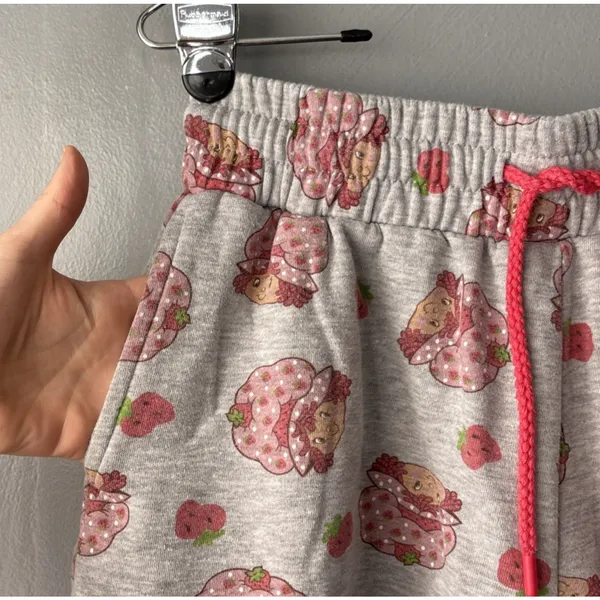 Strawberry Shortcake Sweat Shorts Size Large Gray Drawstring Lounge Novelty Cute - Image 3