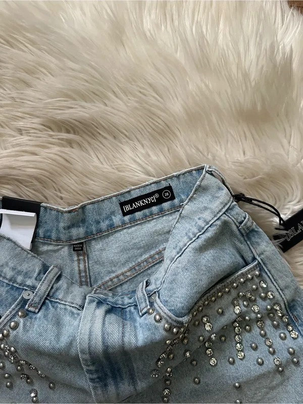BLANK NYC Rhinestone Shorts In Denim Light - Image 4