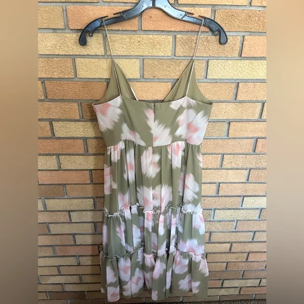 NWT Sachin & Babi Dalia Midi Dress Tiered Floral Chiffon Green Size 6 - Image 6