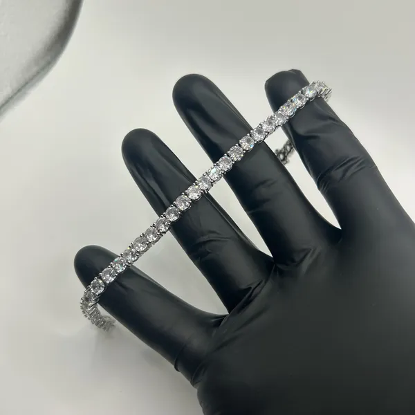 Kay Jewelers Moissanite Tennis Bracelet Silver 5mm 8 Inch Brand New VVS1 Crazy Shine No Pass - Image 2