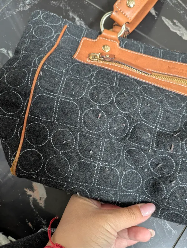 Kate Spade Gray Wool Geometric Pattern Handbag - Image 3