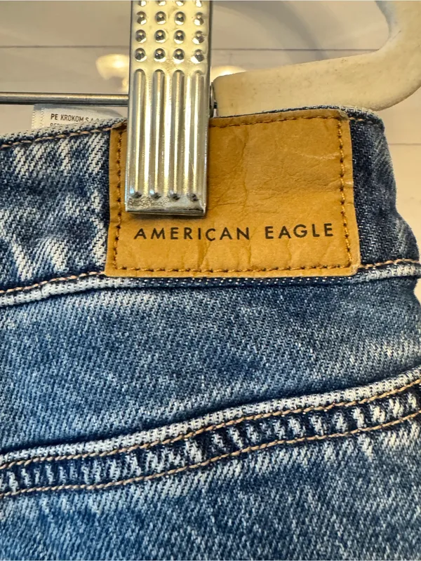 NWT American Eagle Outfitters Mom Shorts Blue Denim Size 20W Super High Rise - Image 5
