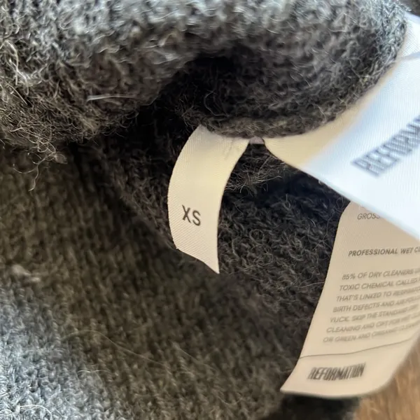 Reformation Gray Sweater - Image 6