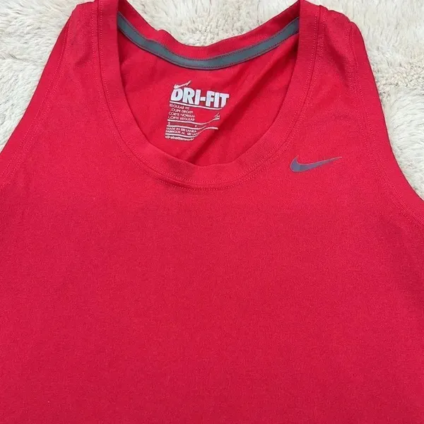 Nike small women’s regular fit dri fit sleeveless tank - Image 2