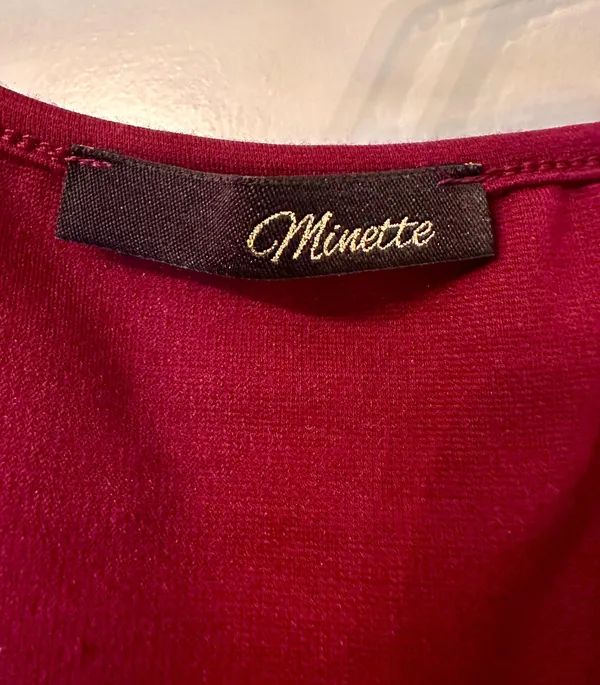 Minette - Stunning Deep Red Bodycon Dress with Gold Zipper - Brand new! - Image 3
