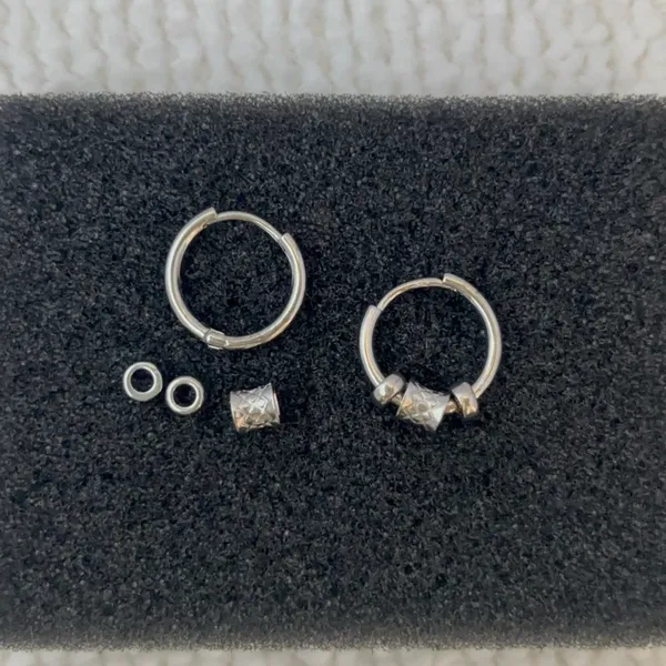 Fashion Cool Small Silver Hoop Earrings for Men Women,Unisex Earrings - Image 4