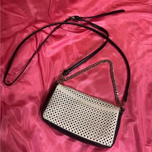 Dream Control-NYC Elegant Black&White PURSE with Floral embroidered Accent - Image 5