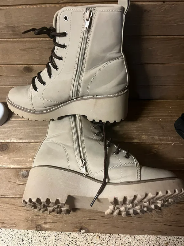 DV Dolce Vita Women's Rachal Ankle Boot tan size 8 - Image 6