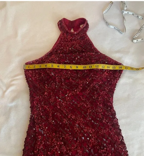 Red Gown - Image 10