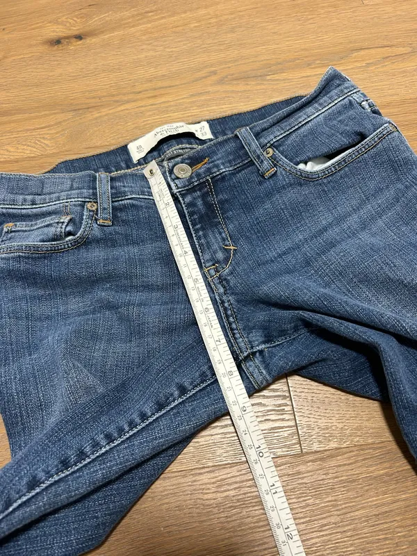 Size 4 Abercrombie and Fitch bootcut flare jeans - Image 11