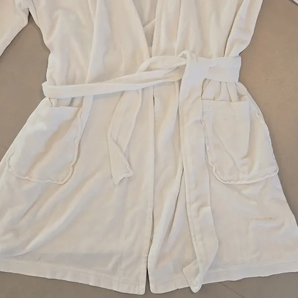 Ralph Lauren White Hooded Robe With Pink Horse Logo - Image 2