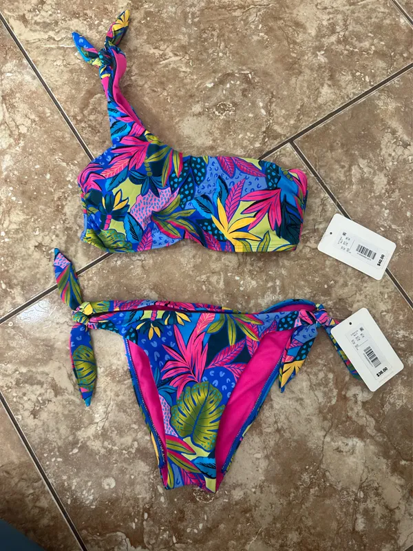 Gianni Bini Bikini Set One-Shoulder - Image 2