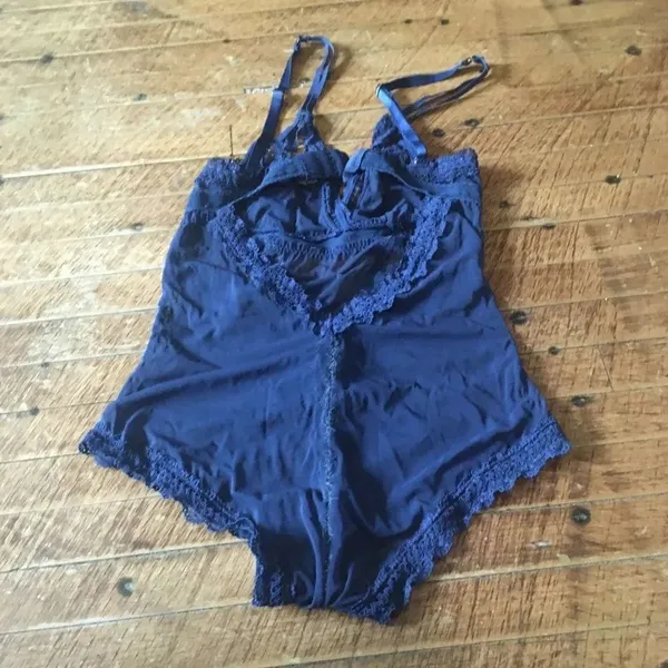 Sam Edelman navy sheer S body suit - Image 2