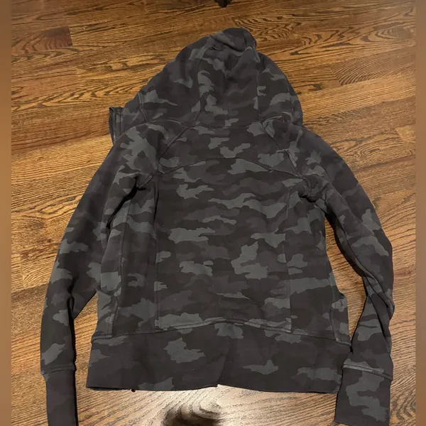 Lululemon Camo scuba zip up sweatshirt 4 - Image 7