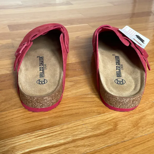 Brelzo Calvior Classic Leather Clogs – Red Suede Slip-On Sandals | EU 42 | New with Tags - Image 9