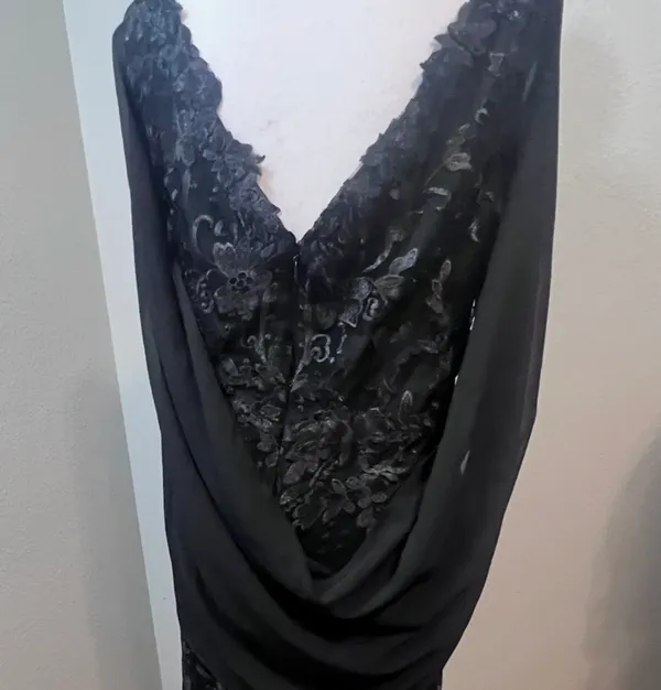 Boutique #1-13 Black embroidered lace floral appliqué sleeveless maxi dress - Image 7