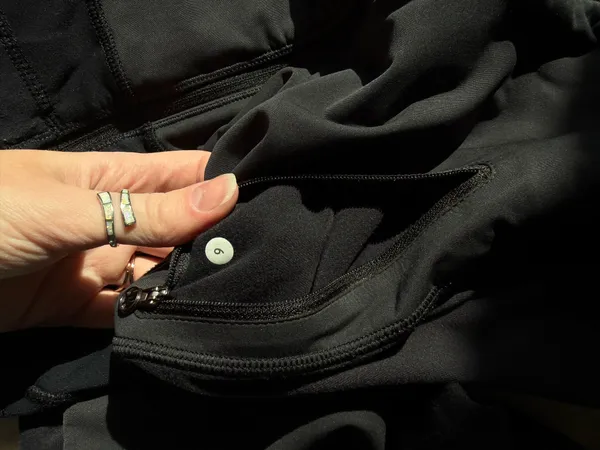 Lululemon Running Jacket Black - Image 4