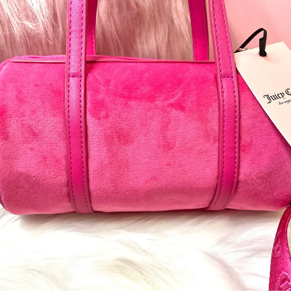 🎀🩷NWT Juicy Couture Hot Pink Barrel Bag/Purse with Accessories 🩷🎀 - Image 7