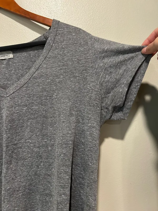 Urban outfitters medium vneck  - Image 4