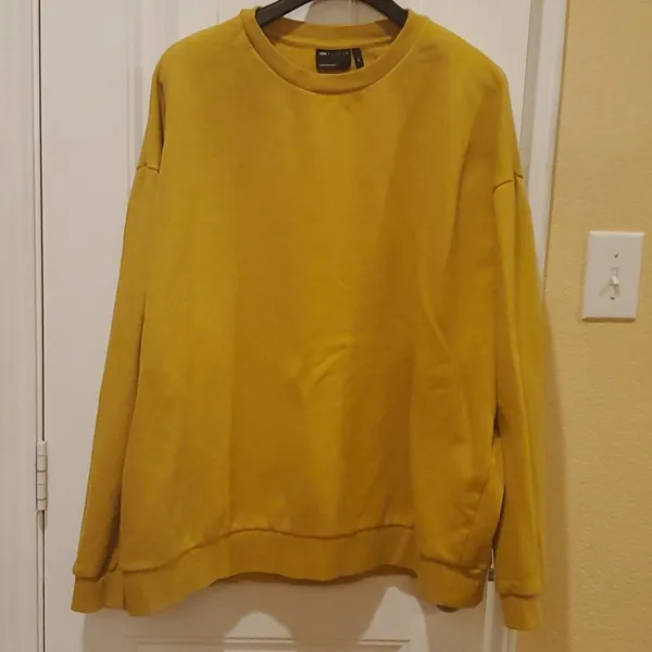 ASOS SWEATSHIRT SIZE 2XL - Image 4