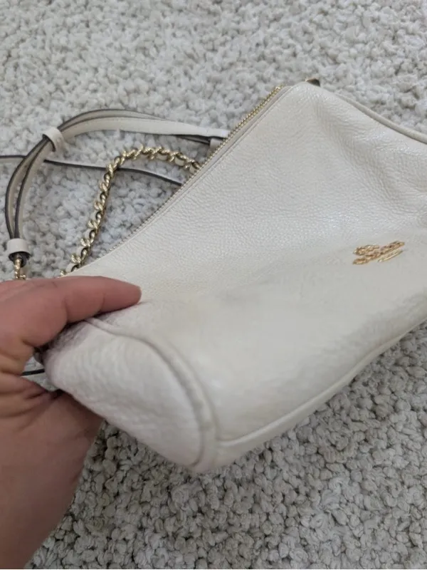 coach carrie crossbody/shoulder bag cream - Image 8
