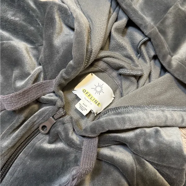 •Offline By Aerie• Velour Zip Up Hoodie - Image 4