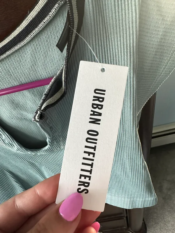 Urban Outfitters Croptop - Image 3
