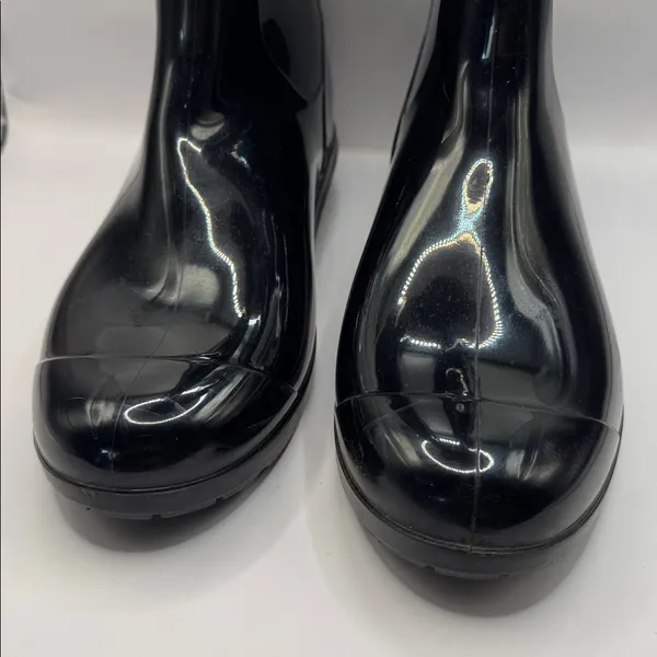 UGG Shaye Gloss Tall Rain Boots Black Waterproof Rubber Boot Size 8 - Image 6