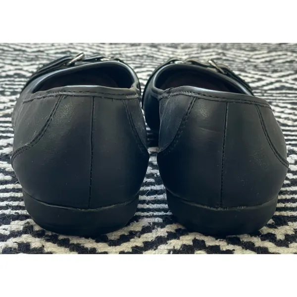 Time & Tru Black Buckle Croc Flats - Image 11