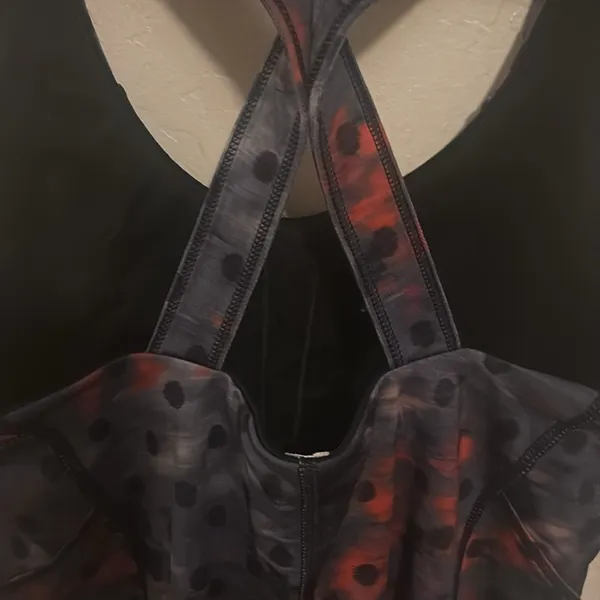 Lululemon Kanto Catch Me Tank Top - Image 3