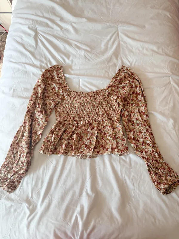 Altar’d State Ivory And Rust Floral Tie Front Babydoll Blouse Size XS - Image 2