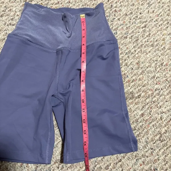 Beyond Yoga Ready or Not Dusty Violet High Waist Biker Shorts- Size Small - Image 8