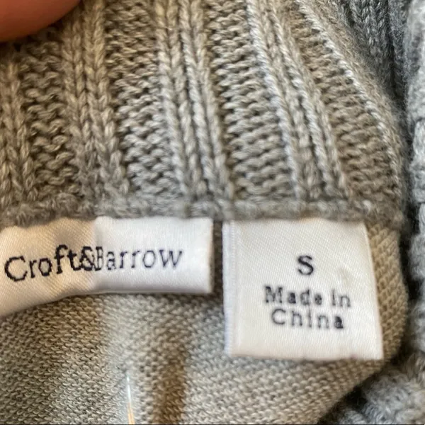 Women’s Croft and Barrow Cable Knit Zip- Front Cardigan - Image 4