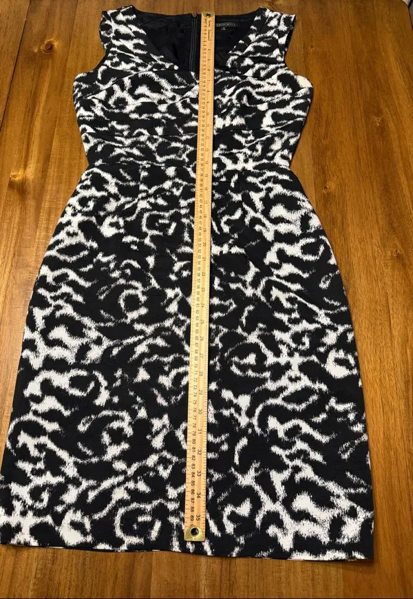 Antonio Melani Empire Waist Sheath Dress Size 2 Black White Print - Image 9