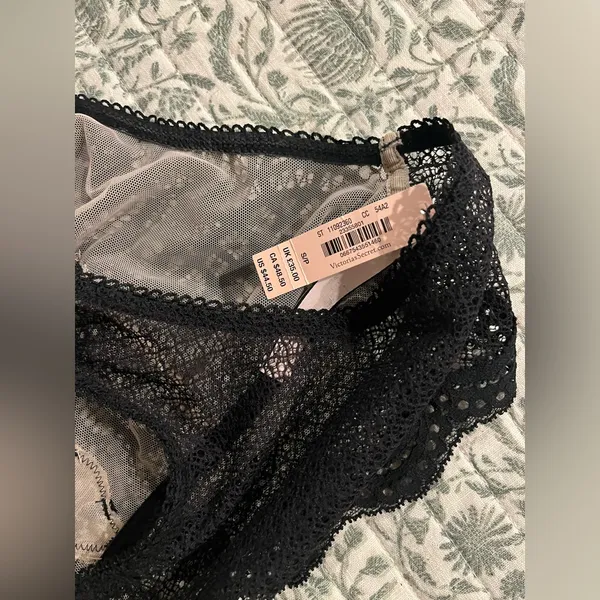 Victoria’s Secret Dream Angels lace bralette Black S - Image 3