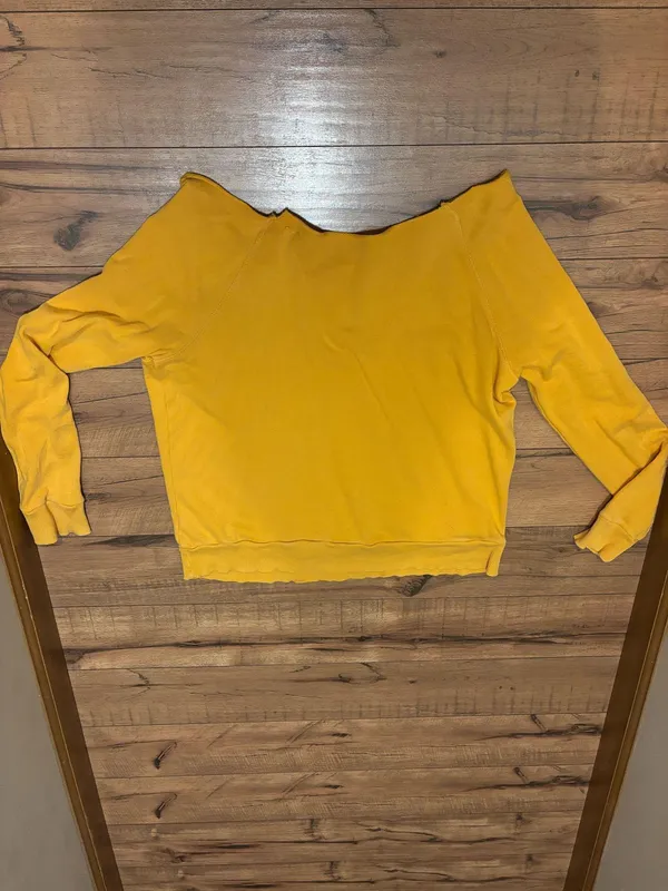 Off-The-Shoulder Target - Image 3