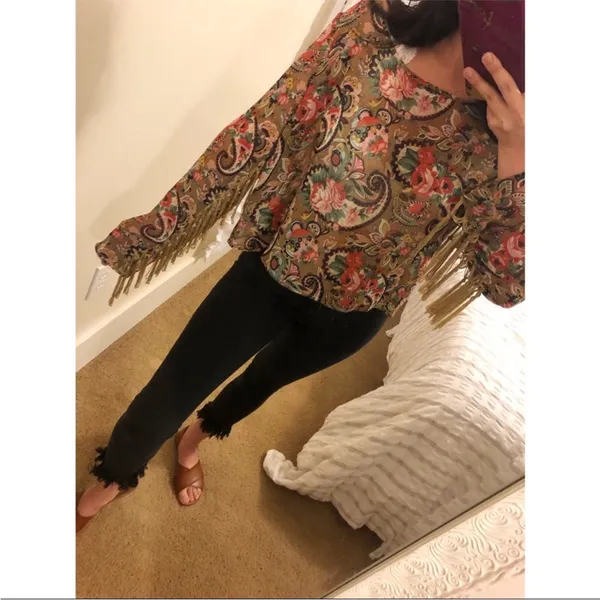 Boho-Chic Cotton Candy Paisley Fringe Top – Size Large - Image 8