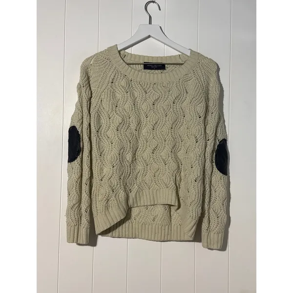 Akira Chicago Black Label Cable Knit Sweater Women's Small Elbow Patch Cream - Image 2