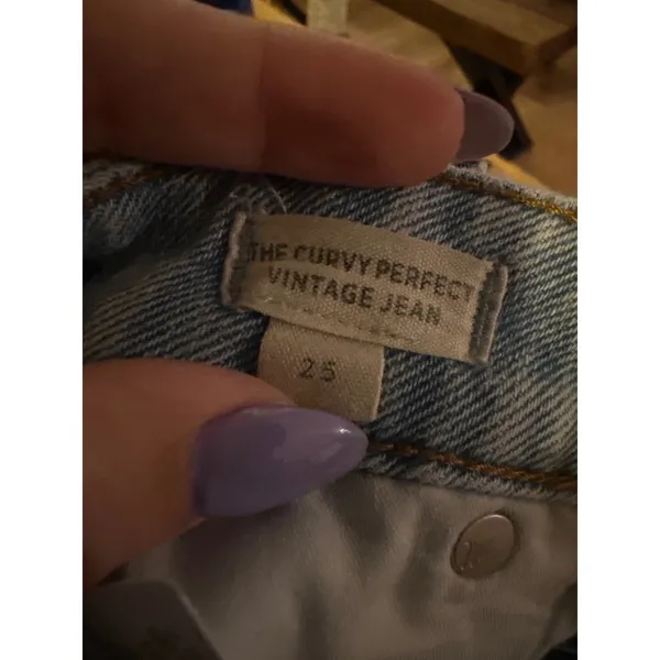 MADEWELL | Woman's Light Wash Curvy Perfect Vintage Jean, Size 25 - Image 3