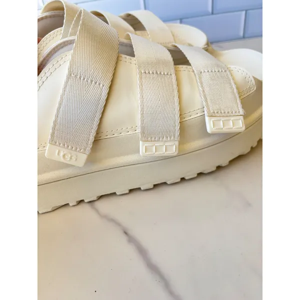 UGG GoldenGlow Platform Sandals Sea Salt Cream Womens 11 Platform‎ Slides Chunky - Image 3