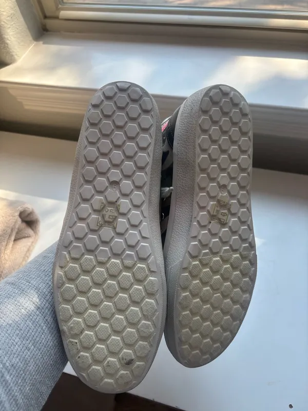 Shu Shop Boutique Sneakers - Image 4