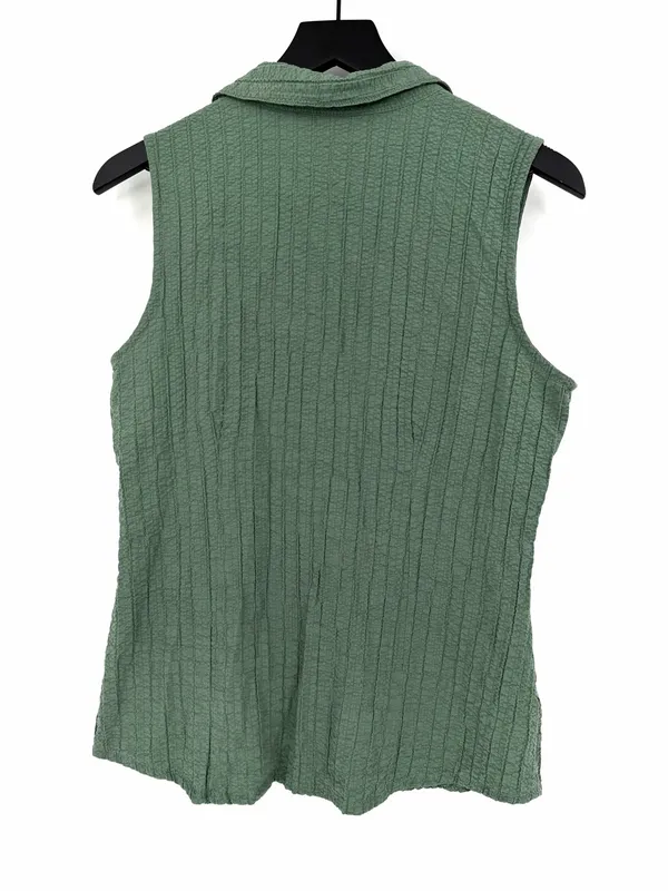 GREAT NORTHWEST Sleeveless Blouse Sage Green L - Image 5