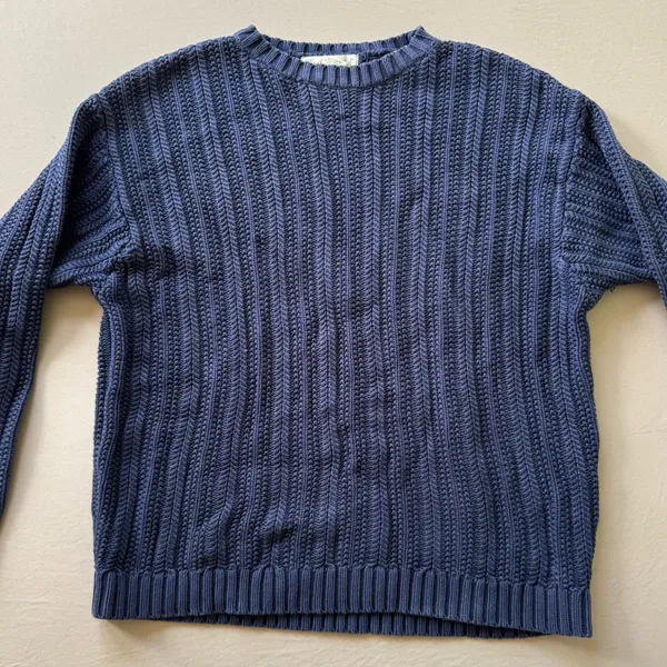 Vintage 90s Banana Republic Cable knit Sweater - Image 2
