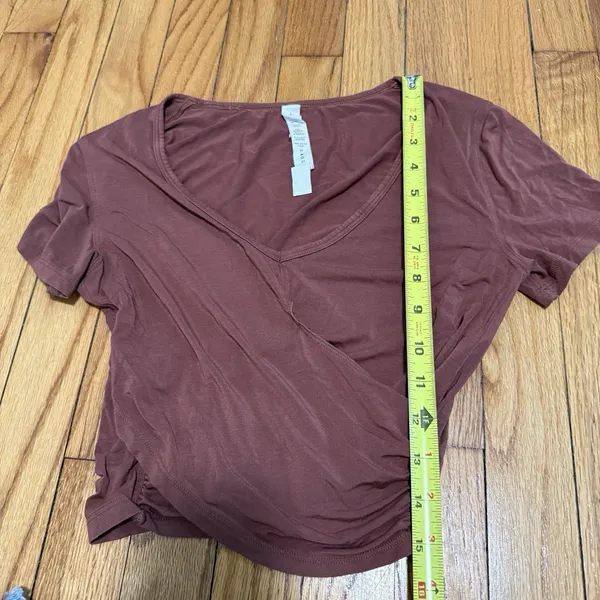 Lululemon Modal-Blend Yoga‎ Short Sleeve Shirt in Ancient Copper Size 2 - Image 6