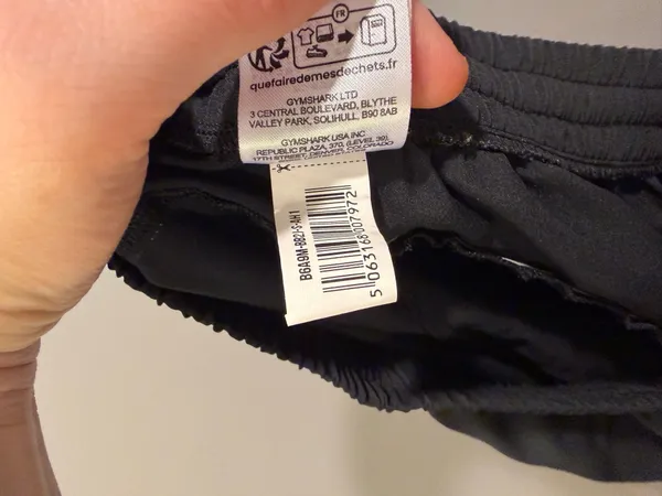 Gymshark Training Contrast Loose Shorts 2.5” Inseam Training Shorts Black and White - Image 7