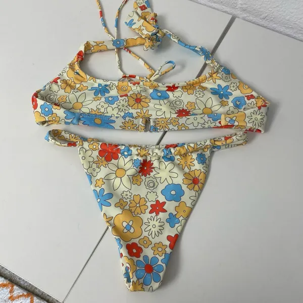Aurelle Swim Capri Blue Floral Bikini Yellow - Image 7