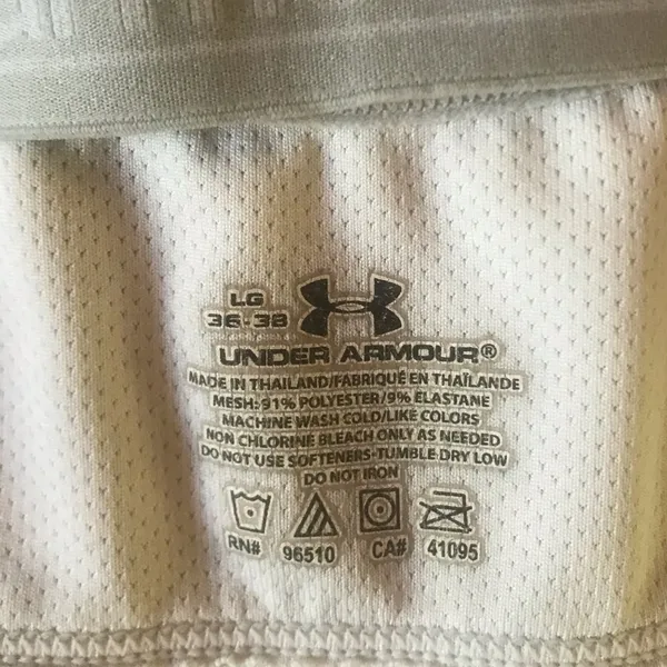 Under armour Sports bra - Image 3