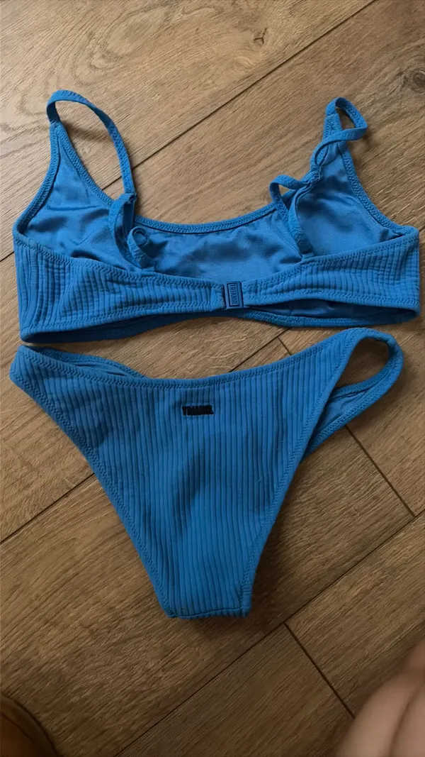 Triangl Bikini - Image 2